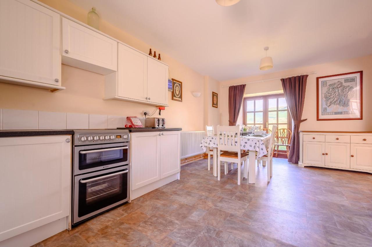 Tower Cottage Millom Luaran gambar