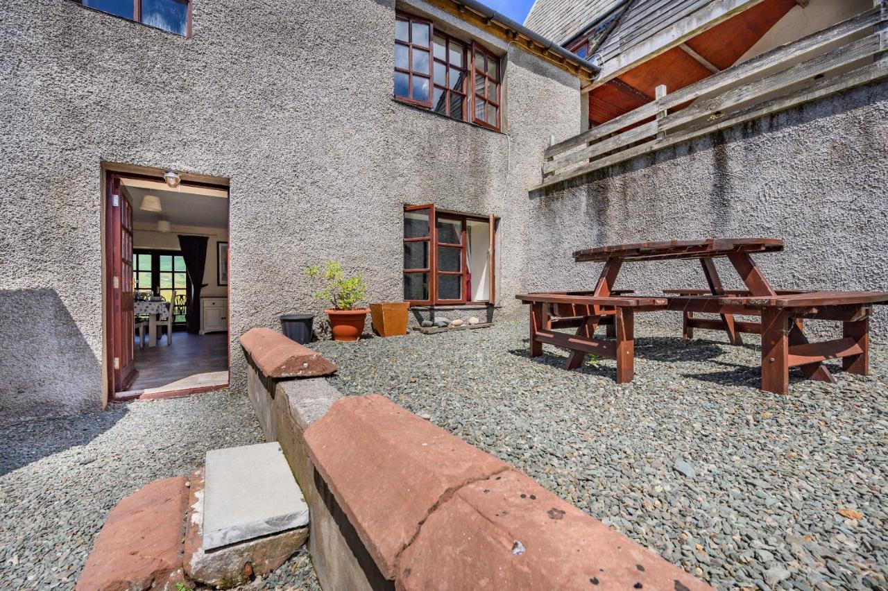 Tower Cottage Millom Luaran gambar