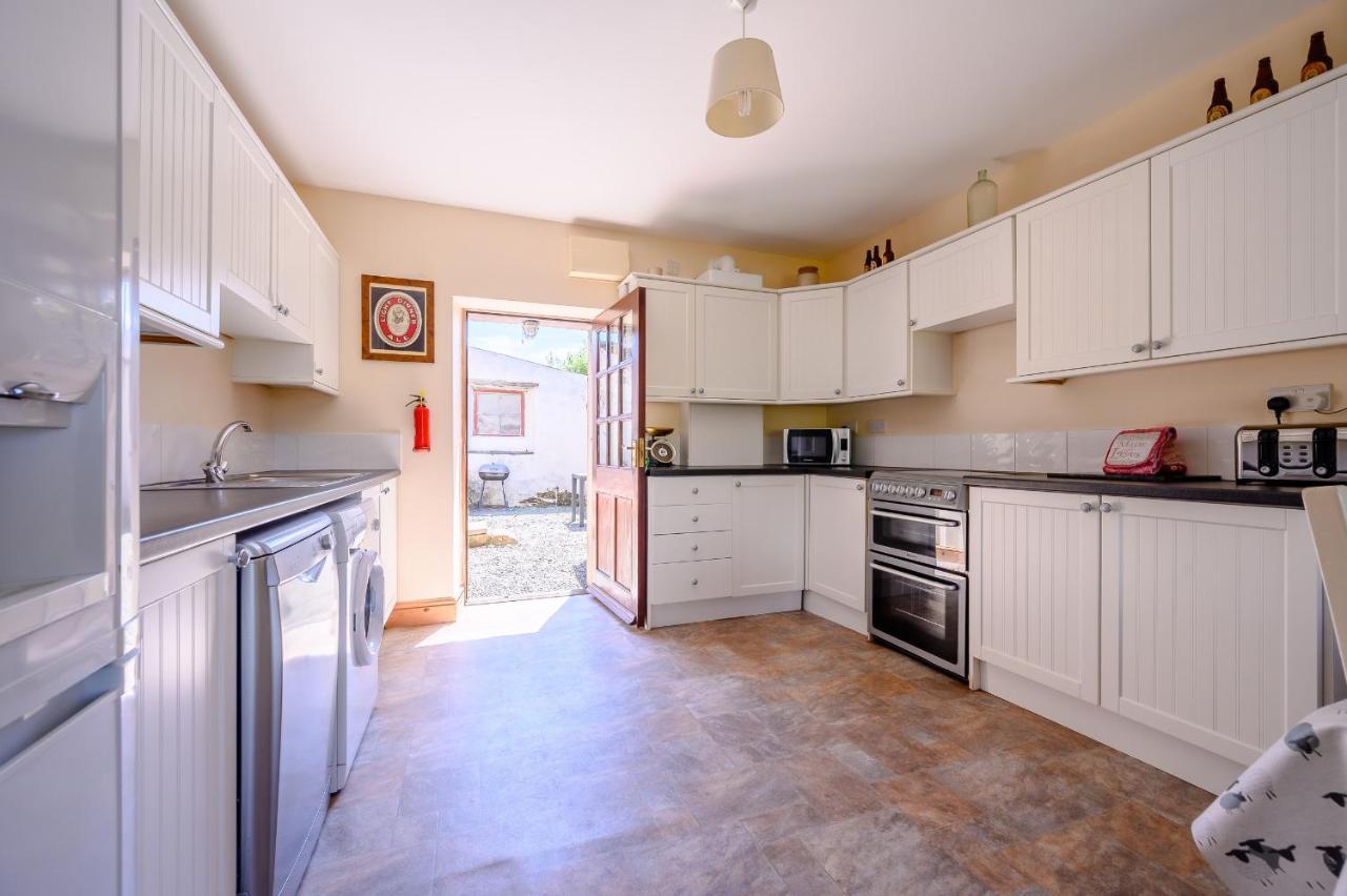 Tower Cottage Millom Luaran gambar